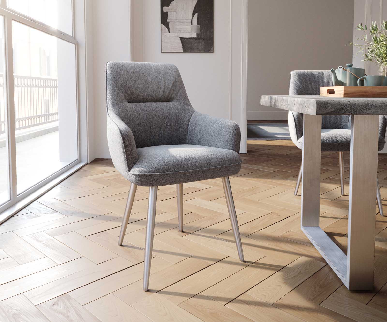 Fauteuil Zelia-Flex avec accoudoirs tissu texturé gris clair 4-pieds conique acier inoxydable ressorts ensachés